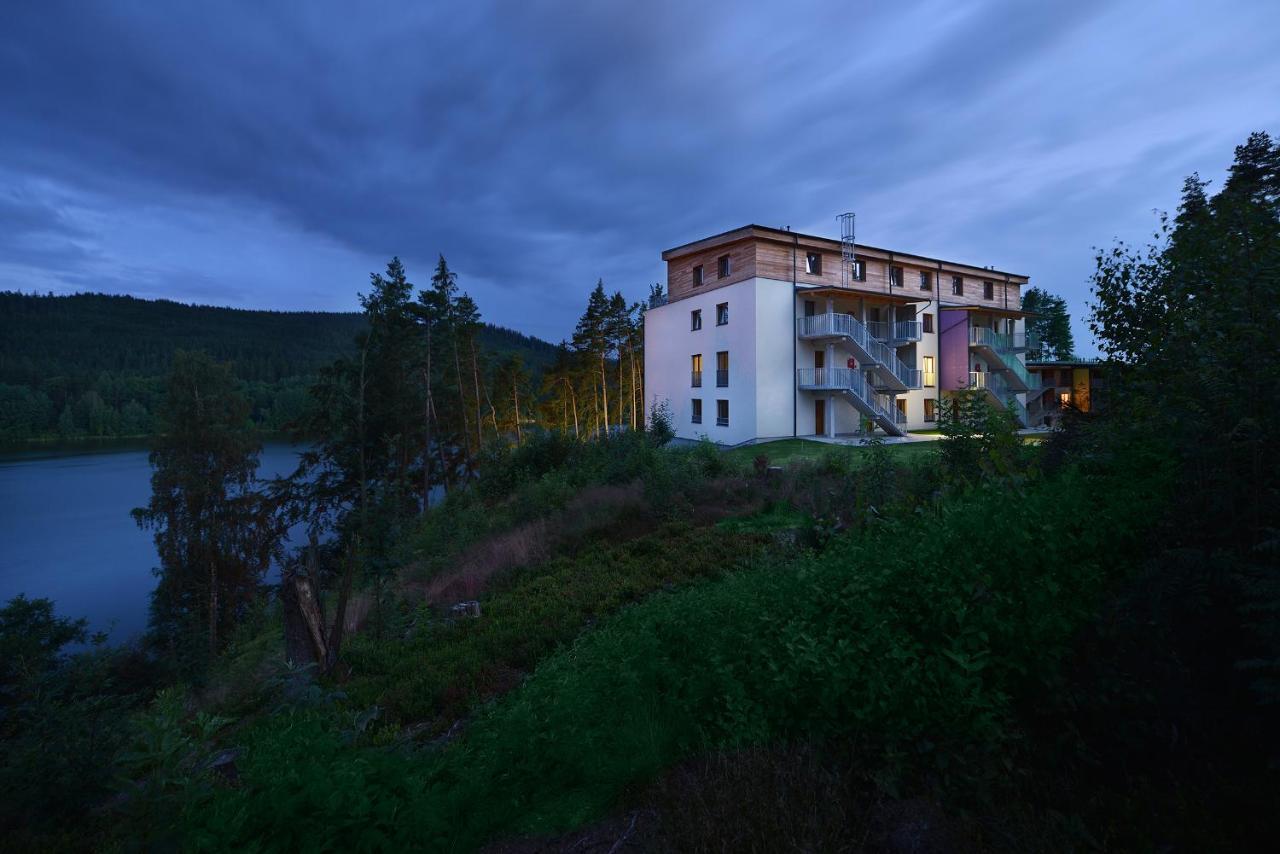 Element Lakeside Apartments Lipno nad Vltavou Eksteriør bilde